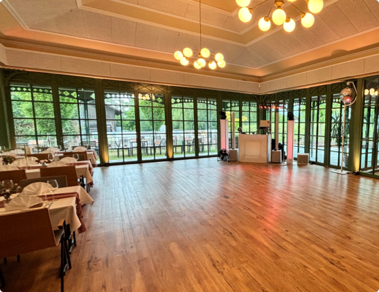 BAHNHOFmann - Orangerie